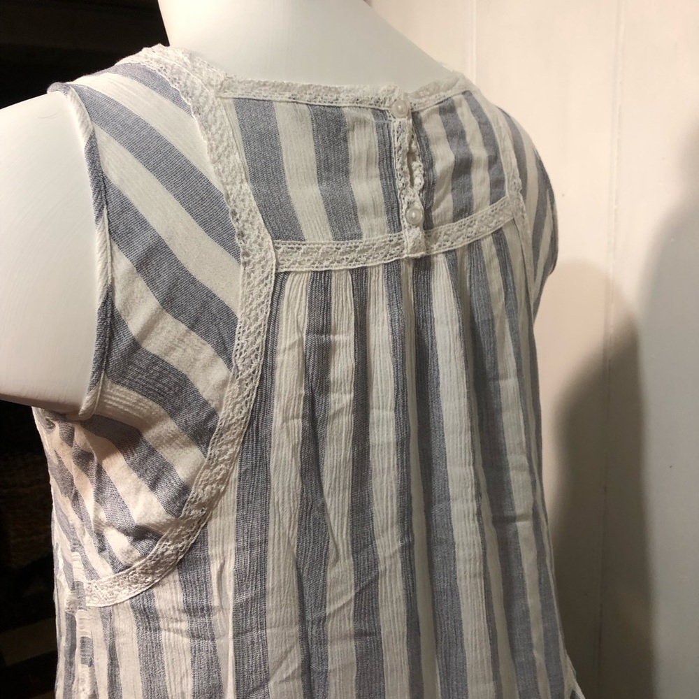 Lane Bryant- baby doll tank with lace sz 16 - Picture 4 of 8